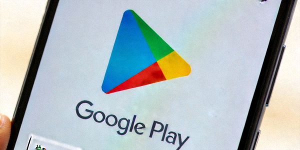 安卓手机屏幕上Google Play商店应用图标示意图
